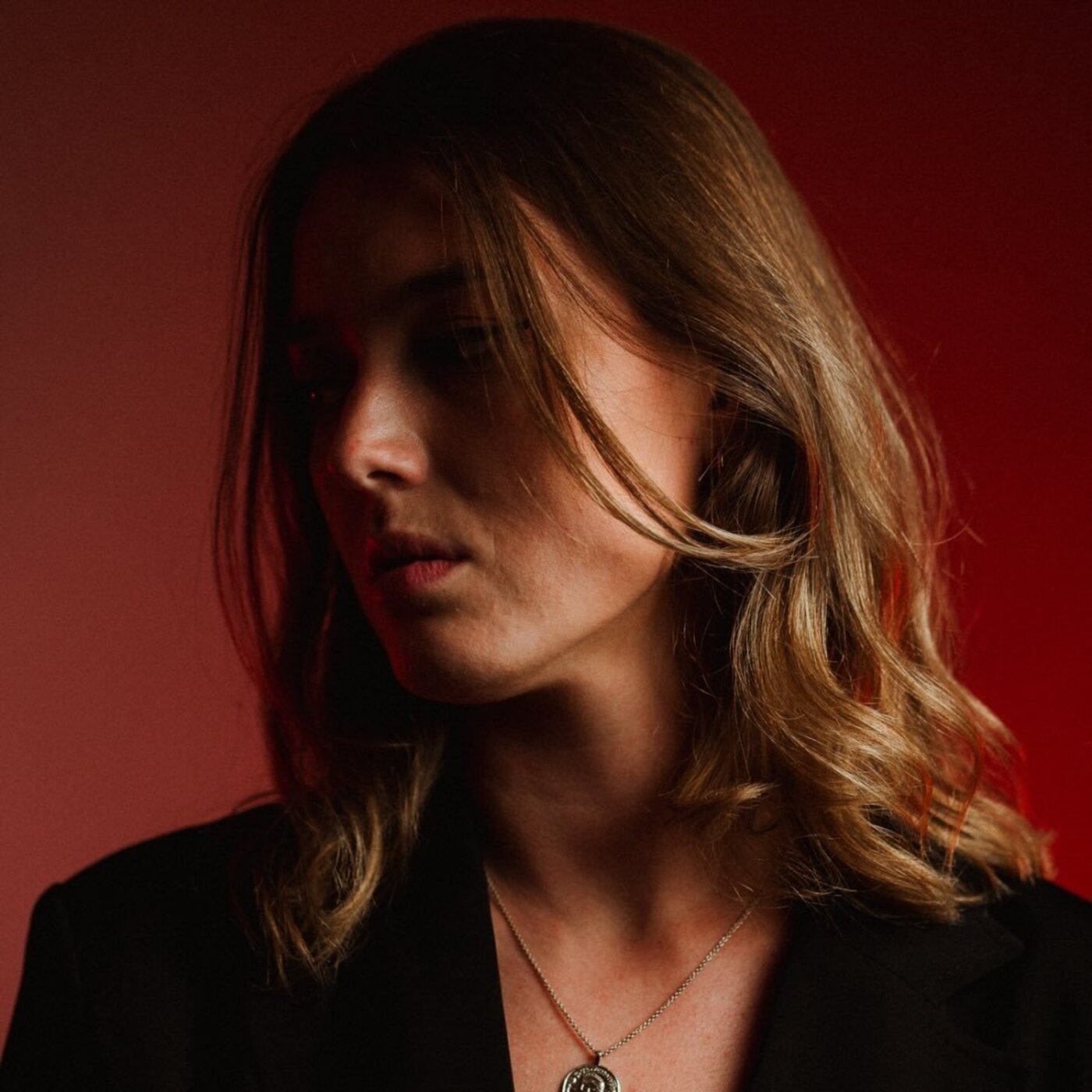 Solenn EN INTERVIEW sur Playlist Music Radio Dab+