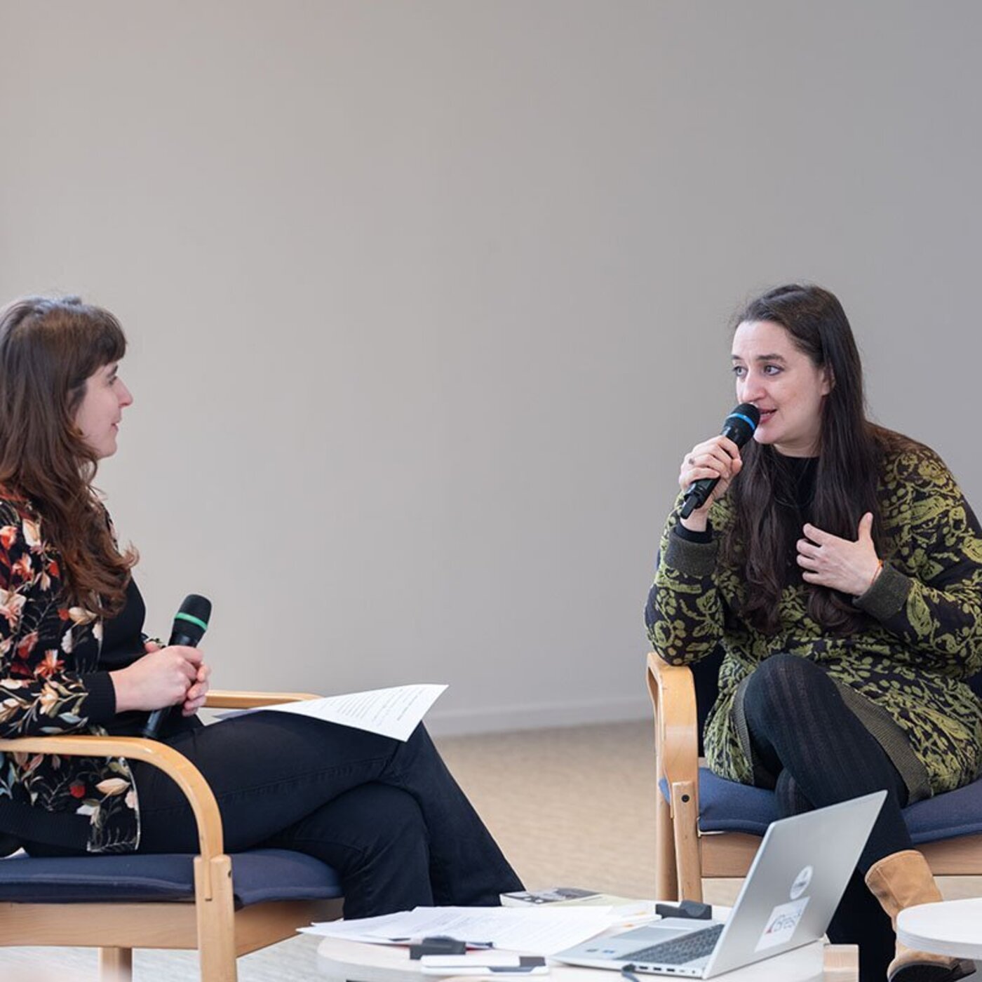 Niquer la fatalité, chemin(s) en forme de femme