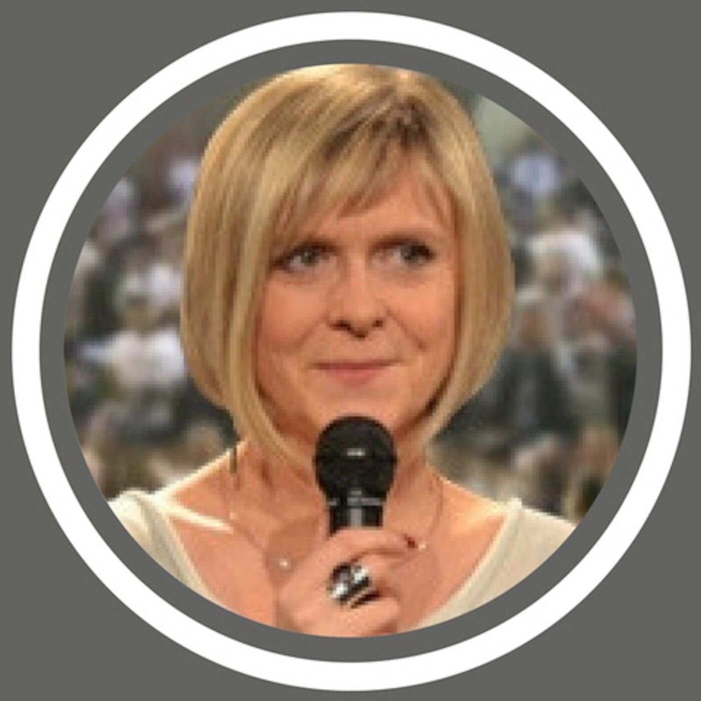 #482 Sophie Dussart - Avoir confiance en soi, aide aux demandeurs d'emplois (FR)